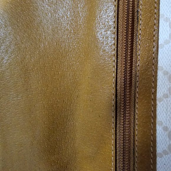 Gucci Clutch Bag- from 1980's - Picture 13 of 15